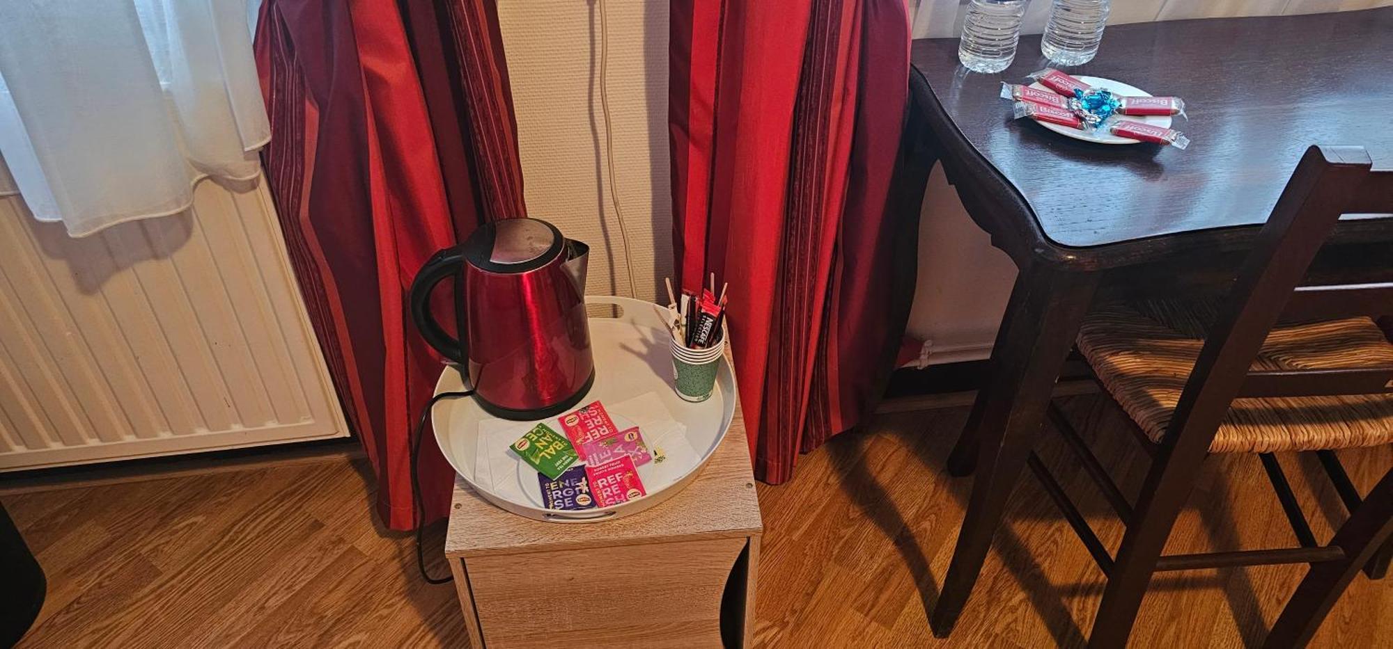圣休伯特酒店 库谢韦尔尼 外观 照片